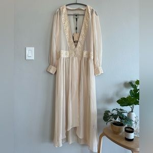 Free People One Teaspoon Puff-Sleeved 2-Button Dressing Gown (Beige)